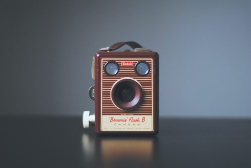 shallow focus photography of vintage brown camera